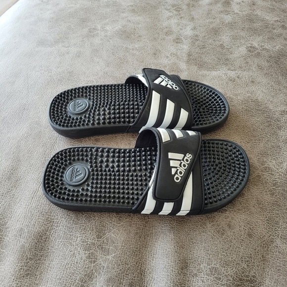 Adidas Adissage Slides - Picture 5 of 8